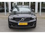 Volvo XC40 B4 Automaat Plus Dark | Trekhaak | Verw. Stoel & stuurwiel | Camera | Adapt. Cruise