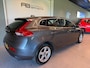 Volvo V40 1.6 D2 MOMENTUM-uitv/CLIMA AIRCO/CRUISE CONTROL/NAVIGATIE/ISOFIX/BLUETOOTH/LM-VELG/nieuweAPK+O.H.BEURT/UITSTEKENDE STAAT