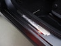 Mercedes-Benz GLC 300e 4MATIC Business Solution AMG | Night | Panoramadak | Trekhaak | 360 graden camera | Stoelverwarming | Keyless |