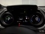 Toyota Yaris Cross 1.5 Hybrid Dynamic | Slechts 8.300km! | Parkeersensoren | Stoelverwarming | Dodehoek detectie | Keyless | Adaptive cruise control | Achteruitrij camera | Apple Carplay/Android Auto | Full map navigatie |