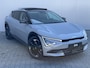 Kia EV6 Plus Advanced 84 kWh | €3250.- inruilvoordeel | Elektrisch glazen schuif-/kanteldak | Stoelventilatie | Elektrische achterklep | 360 camera
