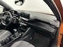 Peugeot 2008 1.2 PureTech Allure Pack CAMERA NAVI TREKHAAK