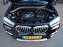 BMW X1 2.0i X-DRIVE HEADUP / PANODAK / SPORTLEER / FULL-LED