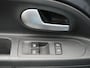 Volkswagen Up! 1.0 / Cruise / Camera / Climate