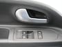 Volkswagen Up! 1.0 / Cruise / Camera / Climate