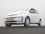 Volkswagen Up! 1.0 / Cruise / Camera / Climate
