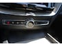 Volvo XC60 Recharge T6 Automaat AWD Inscription | Schuif/kanteldak | Adapt. Cruise | El. Trekhaak | Blis | 20" LMV