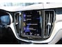 Volvo XC60 Recharge T6 Automaat AWD Inscription | Schuif/kanteldak | Adapt. Cruise | El. Trekhaak | Blis | 20" LMV