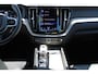 Volvo XC60 Recharge T6 Automaat AWD Inscription | Schuif/kanteldak | Adapt. Cruise | El. Trekhaak | Blis | 20" LMV