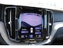 Volvo XC60 Recharge T6 Automaat AWD Inscription | Schuif/kanteldak | Adapt. Cruise | El. Trekhaak | Blis | 20" LMV
