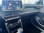 Peugeot 208 1.2 100 PK Allure Navi* Carplay Camera Keyless Led ACC Clima I-Cockpit Parkeersensoren Stoelverwarming Getint Glas