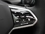 Volkswagen Golf 1.5eTSI/150PK R-Line Blckstyle DSG · Panoramadak · Camera + Parkeersensoren · App connect · Garantie tot februari 2026
