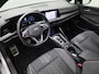 Volkswagen Golf 1.5eTSI/150PK R-Line Blckstyle DSG · Panoramadak · Camera + Parkeersensoren · App connect · Garantie tot februari 2026