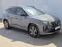 Hyundai Tucson 1.6 T-GDI PHEV Plug-in N Line 4WD Automaat / Accu SoH 100% / Rondomzicht camera / Apple Carplay Android Auto / Trekgewicht 1350 Kg / Stoelventilatie / Stuur- en Stoelverwarming / Elektrisch bedienbare stoelen - achterklep /
