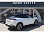 Peugeot e-2008 GT-Line EV 50 kWh / Cruise control / Panoramisch schuifdak / Lane assist