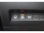 Peugeot e-2008 GT-Line EV 50 kWh / Cruise control / Panoramisch schuifdak / Lane assist