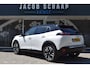Peugeot e-2008 GT-Line EV 50 kWh / Cruise control / Panoramisch schuifdak / Lane assist