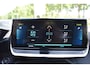 Peugeot e-2008 GT-Line EV 50 kWh / Cruise control / Panoramisch schuifdak / Lane assist