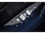 Peugeot e-2008 GT-Line EV 50 kWh / Cruise control / Panoramisch schuifdak / Lane assist