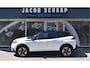 Peugeot e-2008 GT-Line EV 50 kWh / Cruise control / Panoramisch schuifdak / Lane assist
