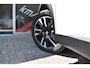 Peugeot e-2008 GT-Line EV 50 kWh / Cruise control / Panoramisch schuifdak / Lane assist