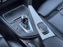 BMW 3-Serie Touring 318i M Sport | Trekhaak | Leder | Apple CarPlay