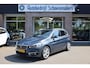 BMW 2-Serie Active Tourer 225xe Centennial High Executive HUD LEER TREKHAAK-AFN NAP PANO CLIMATE STOELVERW 17''LMV 2xPDC ELEK-ACHTERKLEP ZWARTE-HEMEL