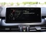 BMW 2-Serie Active Tourer 225xe Centennial High Executive HUD LEER TREKHAAK-AFN NAP PANO CLIMATE STOELVERW 17''LMV 2xPDC ELEK-ACHTERKLEP ZWARTE-HEMEL