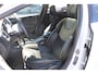 Volvo V40 T3 Automaat Polar+ Sport | Verw. Voorstoelen | Panoramadak | Keyless | DAB