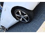 Volvo V40 T3 Automaat Polar+ Sport | Verw. Voorstoelen | Panoramadak | Keyless | DAB