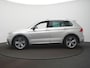 Volkswagen Tiguan 1.5 TSI ACT Highline Business R / Elek. trekhaak / Camera / Virtual