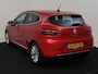 Renault Clio 1.0 TCe 100Pk Intens | Navigatie met Groot Scherm | Cruise Control | Apple & Android Carplay | Parkeersensoren & Camera | Climate Control | Bluetooth | Lichtmetalen Velgen | Armsteun Voor |