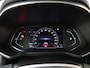 Renault Clio 1.0 TCe 100Pk Intens | Navigatie met Groot Scherm | Cruise Control | Apple & Android Carplay | Parkeersensoren & Camera | Climate Control | Bluetooth | Lichtmetalen Velgen | Armsteun Voor |