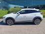 Mazda CX-3 2.0 SkyActiv-G 120 GT-M AUTOMAAT, 1e eigenaar(!), nette complete auto incl. 12 MND BOVAGGARANTIE LED, 18" LMV, CAMERA, PDC, HUD, etc.