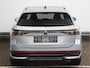Volkswagen Passat Variant R-Line-Edition 1.5 eHybrid 204pk | Panoramadak | Trekhaak | Black Style | Matrix LED | Navigatie | Camera |