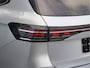Volkswagen Passat Variant R-Line-Edition 1.5 eHybrid 204pk | Panoramadak | Trekhaak | Black Style | Matrix LED | Navigatie | Camera |