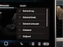 Volkswagen Passat Variant R-Line-Edition 1.5 eHybrid 204pk | Panoramadak | Trekhaak | Black Style | Matrix LED | Navigatie | Camera |