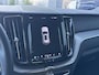 Volvo XC60 2.0 T6 Plug-in hybrid AWD R-Design 349 PK | Crystal White | Trekhaak | Harman Kardon