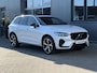 Volvo XC60 2.0 T6 Plug-in hybrid AWD R-Design 349 PK | Crystal White | Trekhaak | Harman Kardon