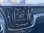 Volvo XC60 2.0 T6 Plug-in hybrid AWD R-Design 349 PK | Crystal White | Trekhaak | Harman Kardon
