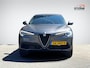 Alfa Romeo Stelvio 2.0 T AWD Super Veloce Interieur | Trekhaak Afneembaar | Stuur- + Stoelverwarming | Geheugenstoel | Navigatie Full-Map | Dodehoek Detectie | Rijklaarprijs!
