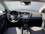Hyundai i20 1.0 T-GDI Comfort / Navigatie + Apple Carplay/Android Auto/ Climate Control/  LM Velgen / Getinte Rame