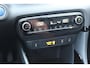 Toyota Yaris 1.5 Hybrid Executive Sport Bi tone