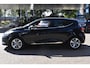 Renault Clio 0.9 TCe Limited Airco | Navigatie | 100% Onderhouden 12 mnd BOVAG garantie Whatsapp 06-53188999