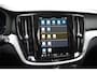 Volvo V60 T6 350PK Automaat Plug-in hybrid AWD Plus Dark / Panoramadak / 360 camera / Donker getint glas / 19'' velgen / Harman Kardon