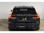 Volvo V60 T6 350PK Automaat Plug-in hybrid AWD Plus Dark / Panoramadak / 360 camera / Donker getint glas / 19'' velgen / Harman Kardon