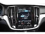 Volvo V60 T6 350PK Automaat Plug-in hybrid AWD Plus Dark / Panoramadak / 360 camera / Donker getint glas / 19'' velgen / Harman Kardon