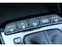 Kia Stonic 1.0 T-GDi MHEV GT-PlusLine Bi-Tone Automaat | Rijklaar | Metallic | Apple/Android | Camera | Navi | Stoel-/Stuurverwarming | Clima
