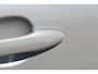 Toyota Yaris Cross 1.5 Hybrid Adventure Bi-Tone | Rijklaar | Panoramadak | Trekhaak | Head Up | Blind Spot | Apple/Android | Navi | Stoel-/stuurverw. | JBL | LED