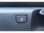 Toyota Yaris Cross 1.5 Hybrid Adventure Bi-Tone | Rijklaar | Panoramadak | Trekhaak | Head Up | Blind Spot | Apple/Android | Navi | Stoel-/stuurverw. | JBL | LED